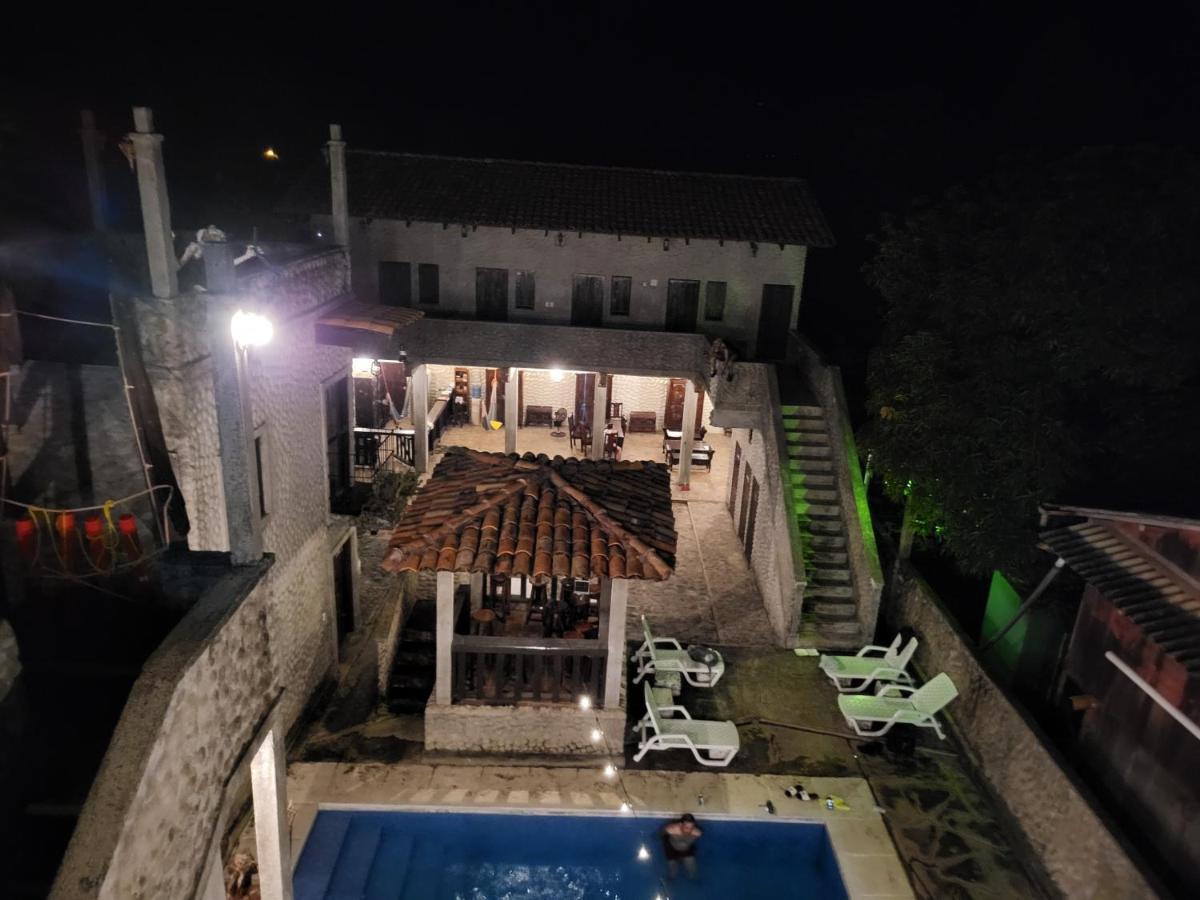 Hostal Casa De Las Gargolas Amapala Esterno foto