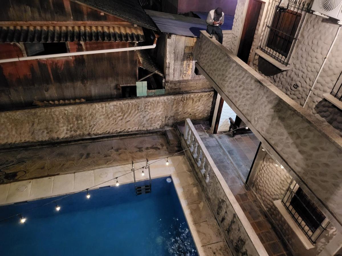 Hostal Casa De Las Gargolas Amapala Esterno foto